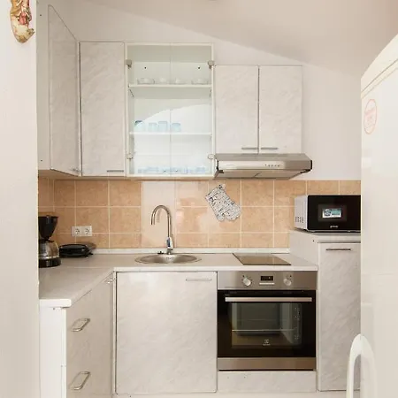 Flora Lejlighed Rosini